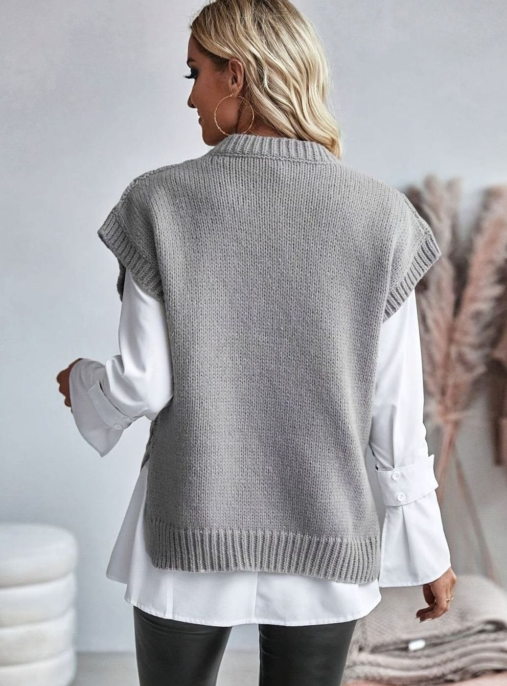 Women's Chunky Cable Knit Jumper Vest with Round Neck, view 5