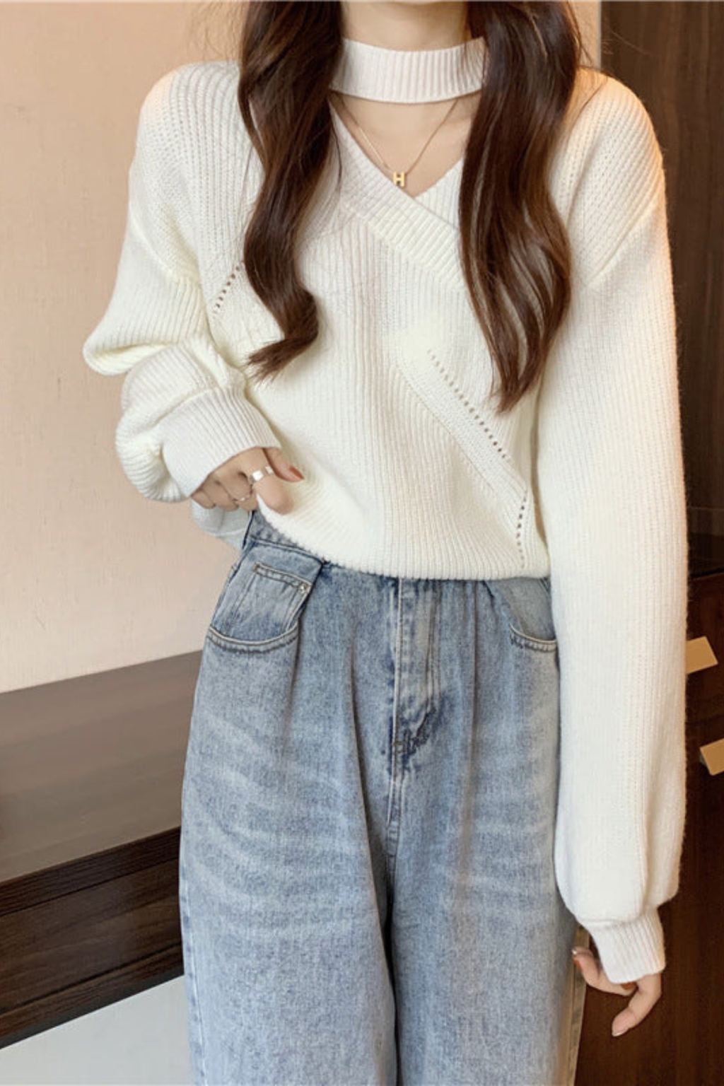 Women's Cropped Jumper with Choker and Wrap V-Neck, White, view 2