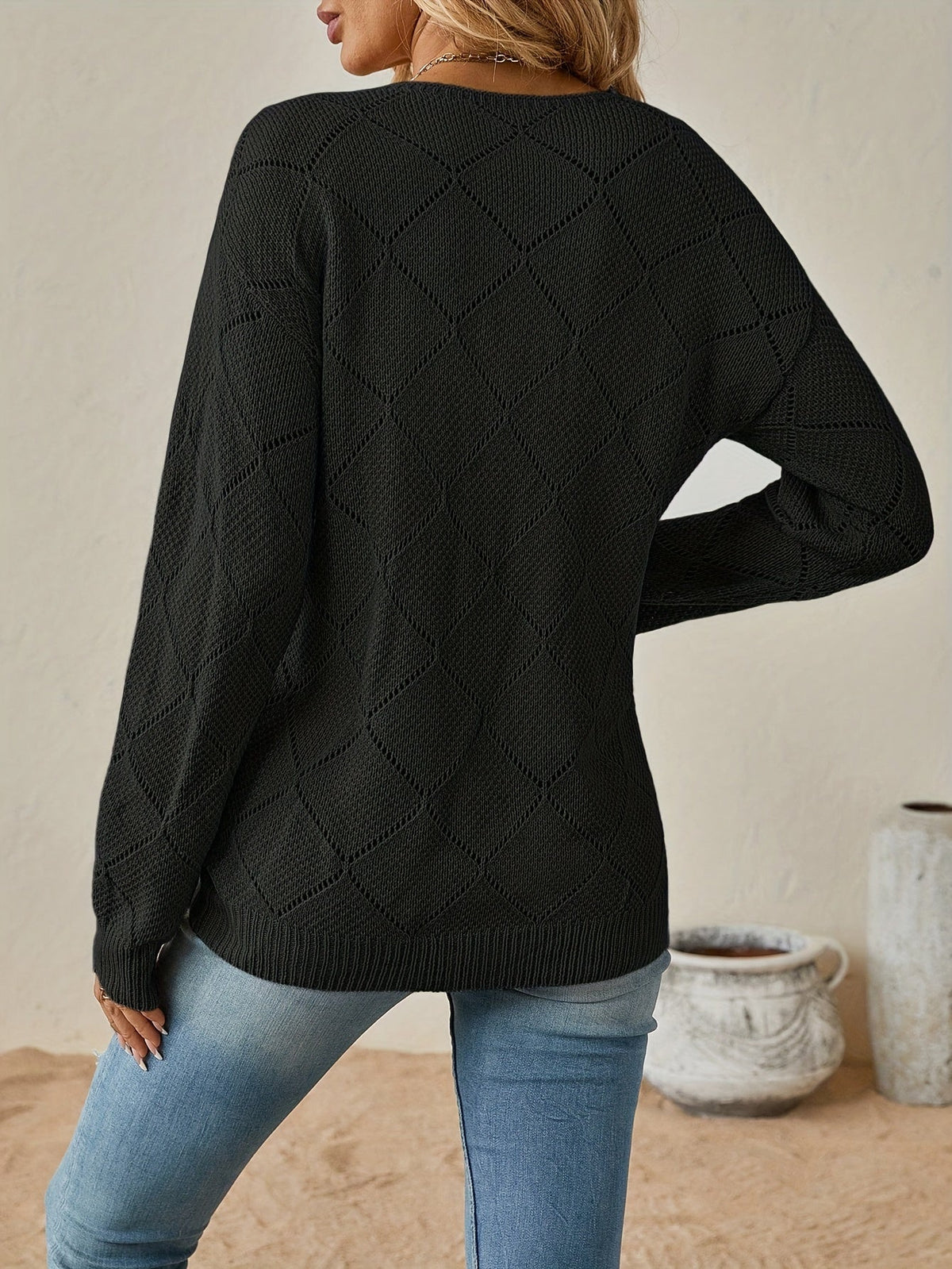 Women's Diamond Pointelle V-Neck Relaxed Jumper, view 2