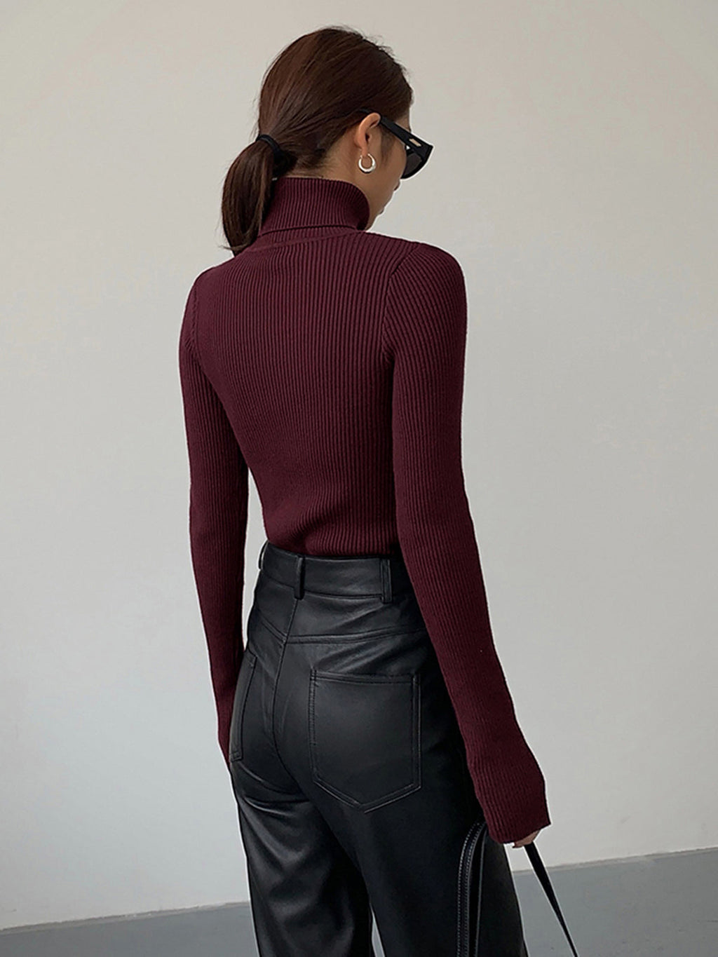 Women's Fitted Ribbed Turtleneck Jumper, view 2