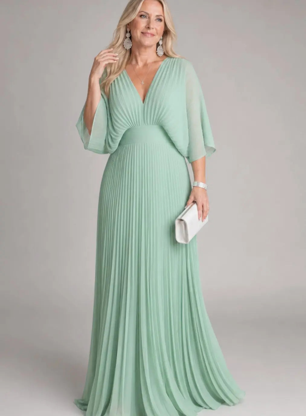 Women's Pleated V-Neck Maxi Dress with Flutter Sleeves, Green, view 3