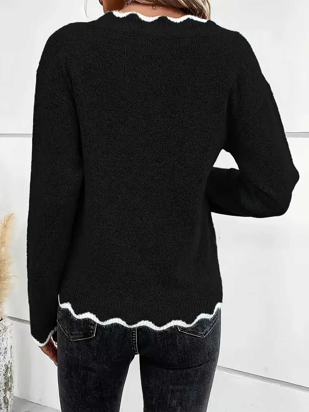 Women's V-Neck Jumper with Scallop Trim, view 6